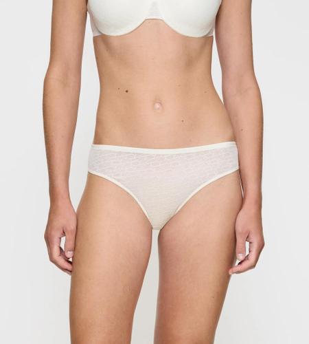 Triumph Signature Sheer Tai EX