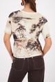 T-Shirt mit Savanne-Print