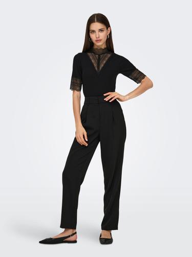ONLTILDE HIGHNECK S/S TOP JRS NOOS S Enger Schnitt - Black