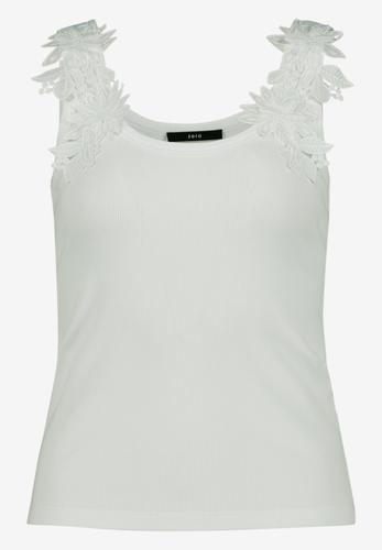 Top  mit floraler Spitze