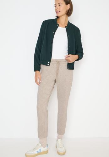 Casual Fit Hose S/28 - Creamy White