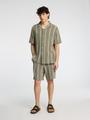 SLHRELAX-SAL SHIRT SS RESORT S Locker geschnitten - Vetiver