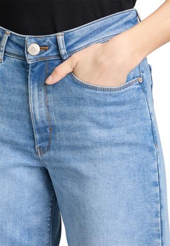 High Waisted-Jeans