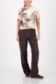 T-Shirt mit Savanne-Print