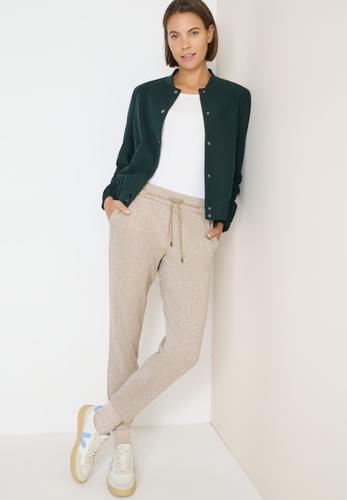Casual Fit Hose S/28 - Creamy White