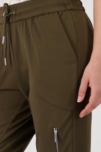 Jogger mit Reißverschlusstasche