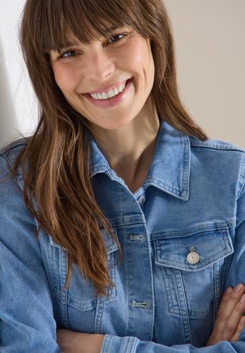 Jeansjacke mit Brusttaschen und Knöpfen L - Light Blue Washed