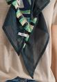 Dreieckstuch mit grafischem Muster One size - Palm Breeze Green