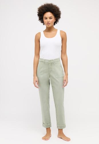 3328152-5375 DARLEEN CROP TU WORKER